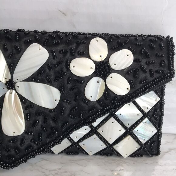 Vintage mad by design mother of pearl accents clutch black flower wallet - Picture 4 of 10
